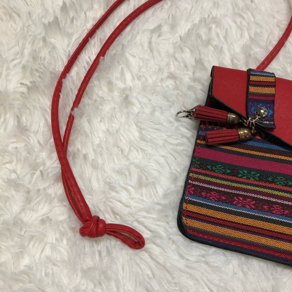Handmade Boho Aztec Guatemalan Print Crossbody Bag - Picture 4 of 11